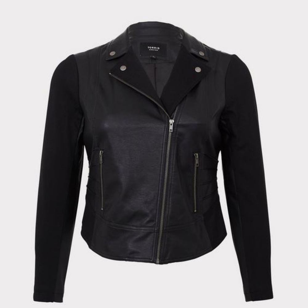 Torrid motoBlack Faux Leather  size 5